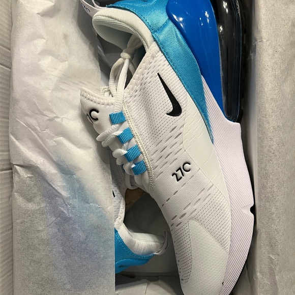 Nike shoe main image 3